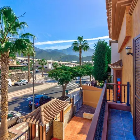 Villa Amaya By Paramount Holidays Costa Adeje (Tenerife)